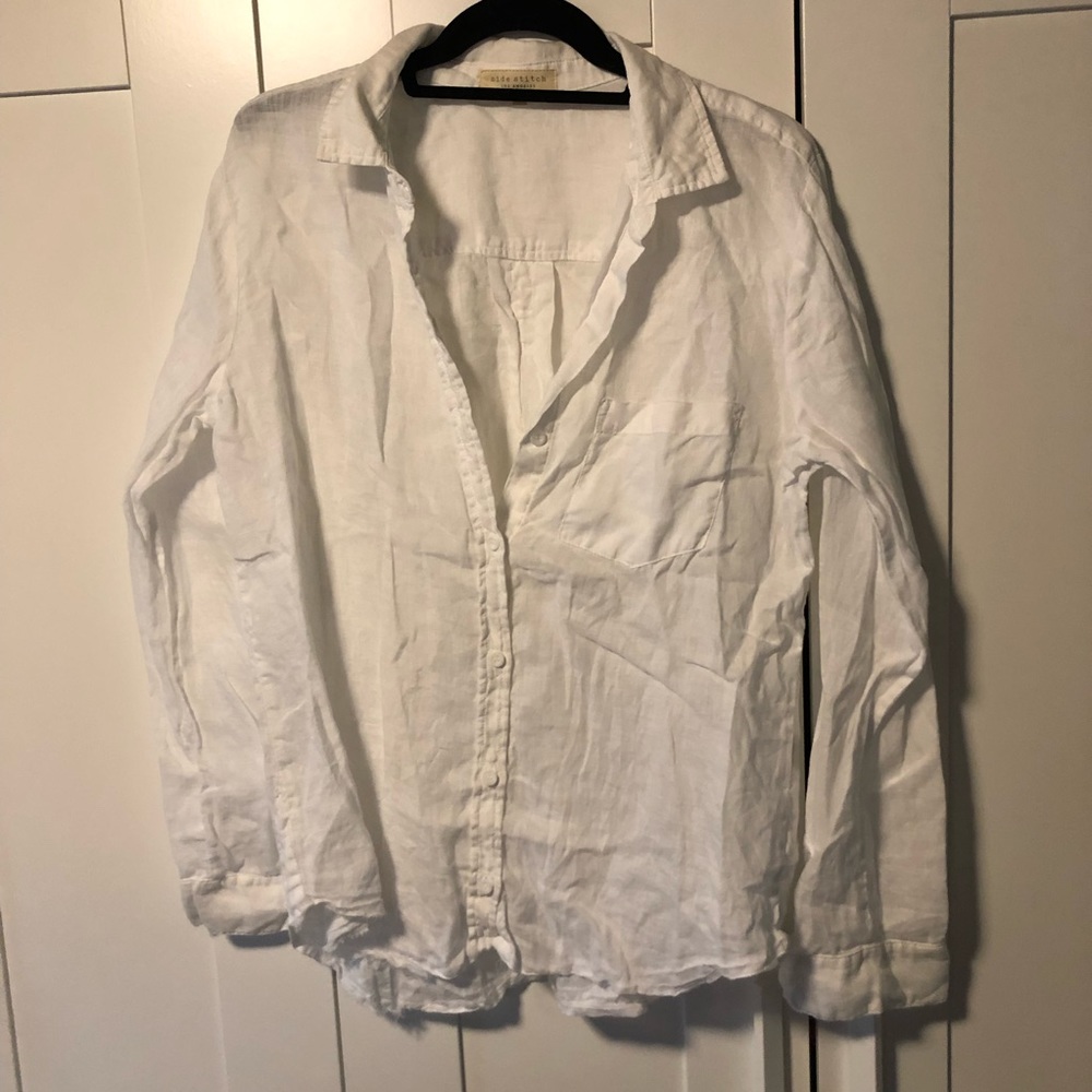 Side Stitch Linen Top